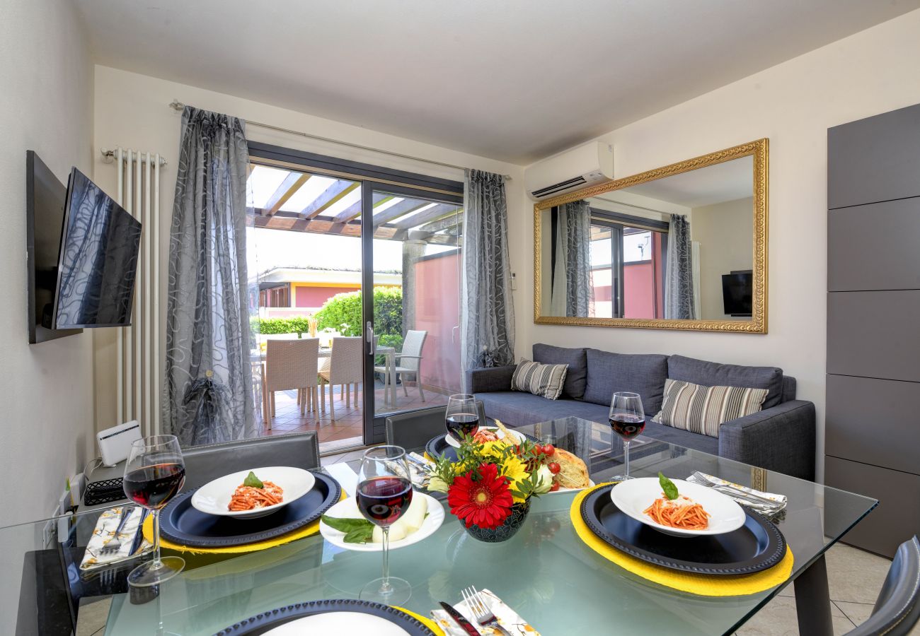 Appartamento a Desenzano del Garda - DesenzanoLoft CO2 – In residence con 5 piscine