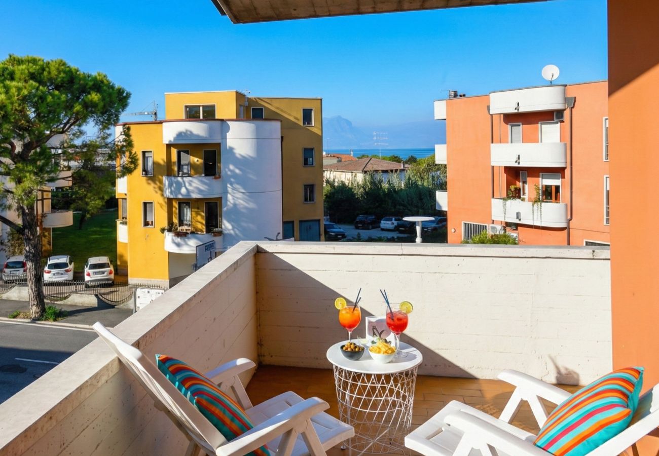 Appartamento a Peschiera del Garda - Desenzanoloft Casa degli Artisti 