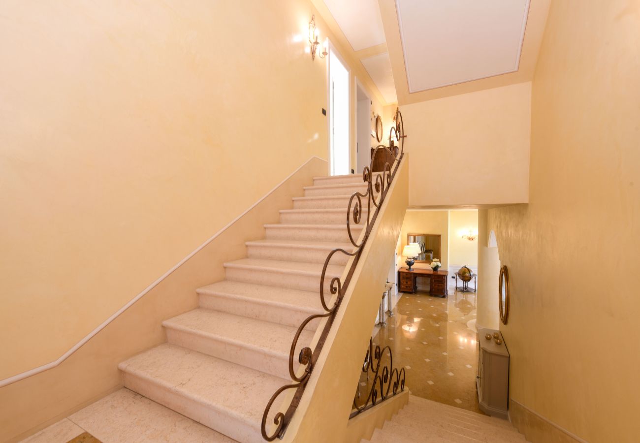 Villa a Desenzano del Garda - Desenzanoloft Villa Bugatti