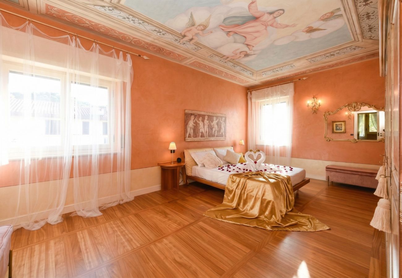 Villa a Desenzano del Garda - Desenzanoloft Villa Bugatti villa indipendente piscina privata