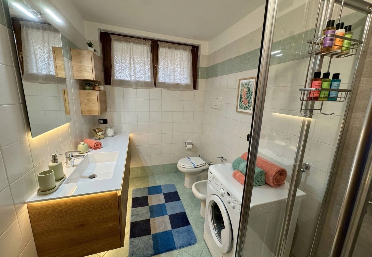 Appartamento a Sirmione - Memy's House Sirmione  by Desenzanoloft official partner Marriot Bonvoy