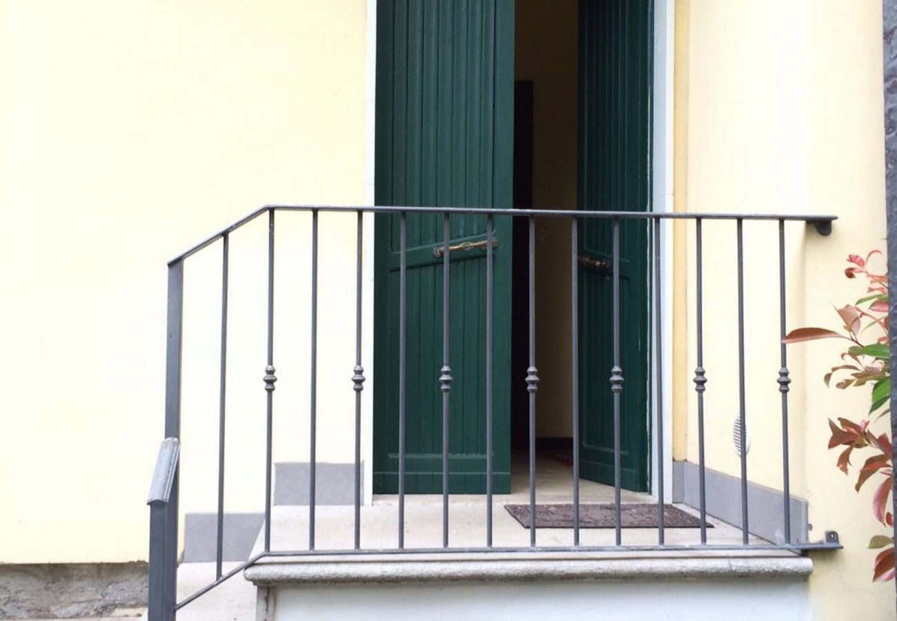 Ferienwohnung in Brescia - Desenzanoloft: EXECUTIVE 1 BRESCIA * CIR 017029 CNI 00023 