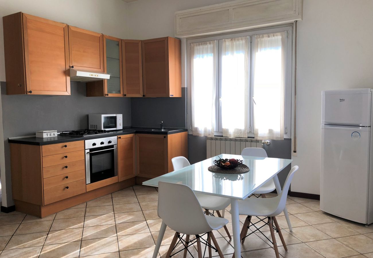 Ferienwohnung in Brescia - Desenzanoloft: EXECUTIVE 1 BRESCIA * CIR 017029 CNI 00023 