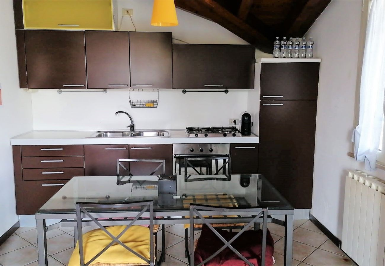 Ferienwohnung in Brescia - Desenzanoloft: EXECUTIVE 3 BRESCIA  *CIR 017029 CNI 00023