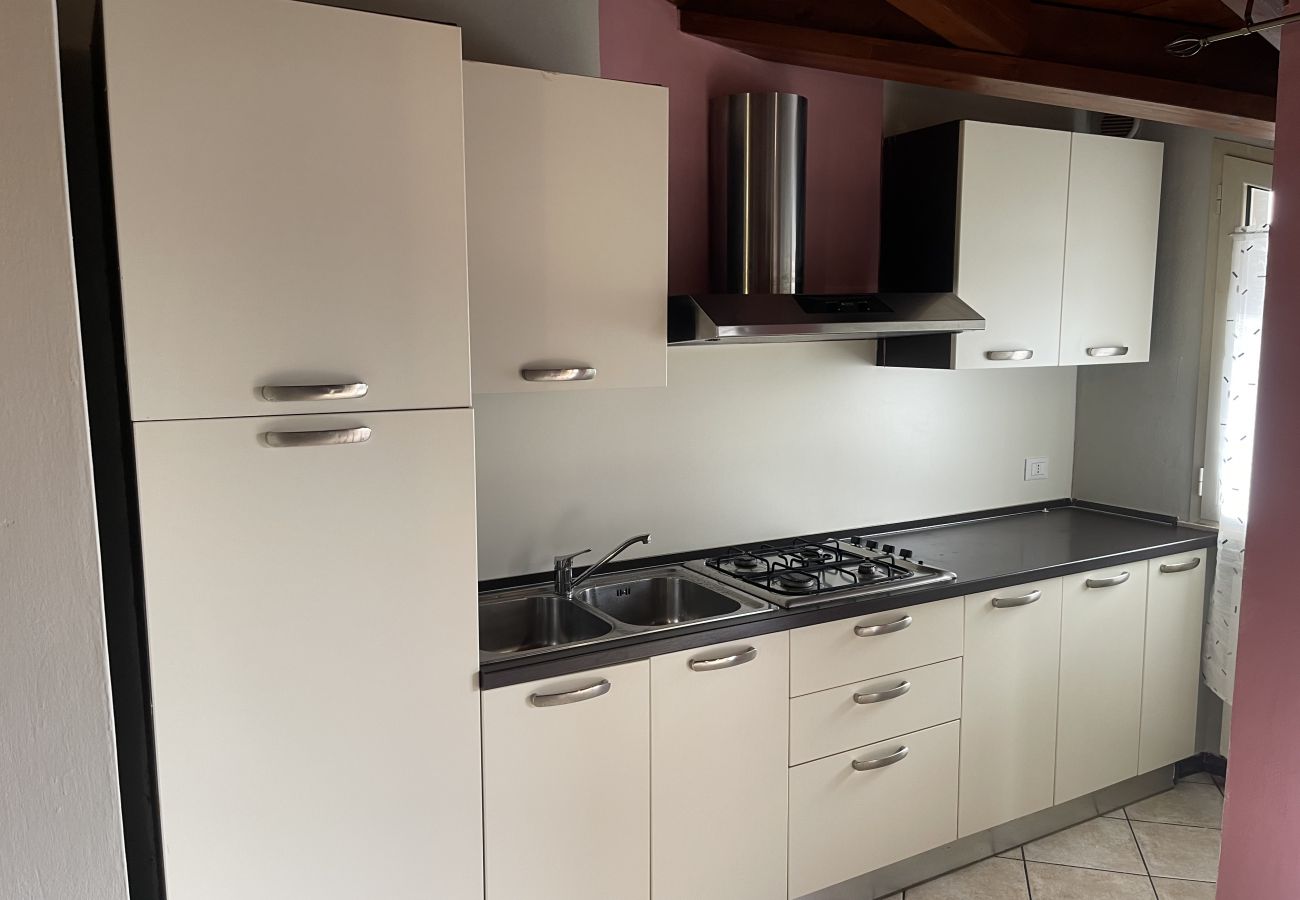 Ferienwohnung in Brescia - Desenzanoloft: Ferienwohnung BRESCIA EXECUTIVE *CIR  017029  CIM 0073