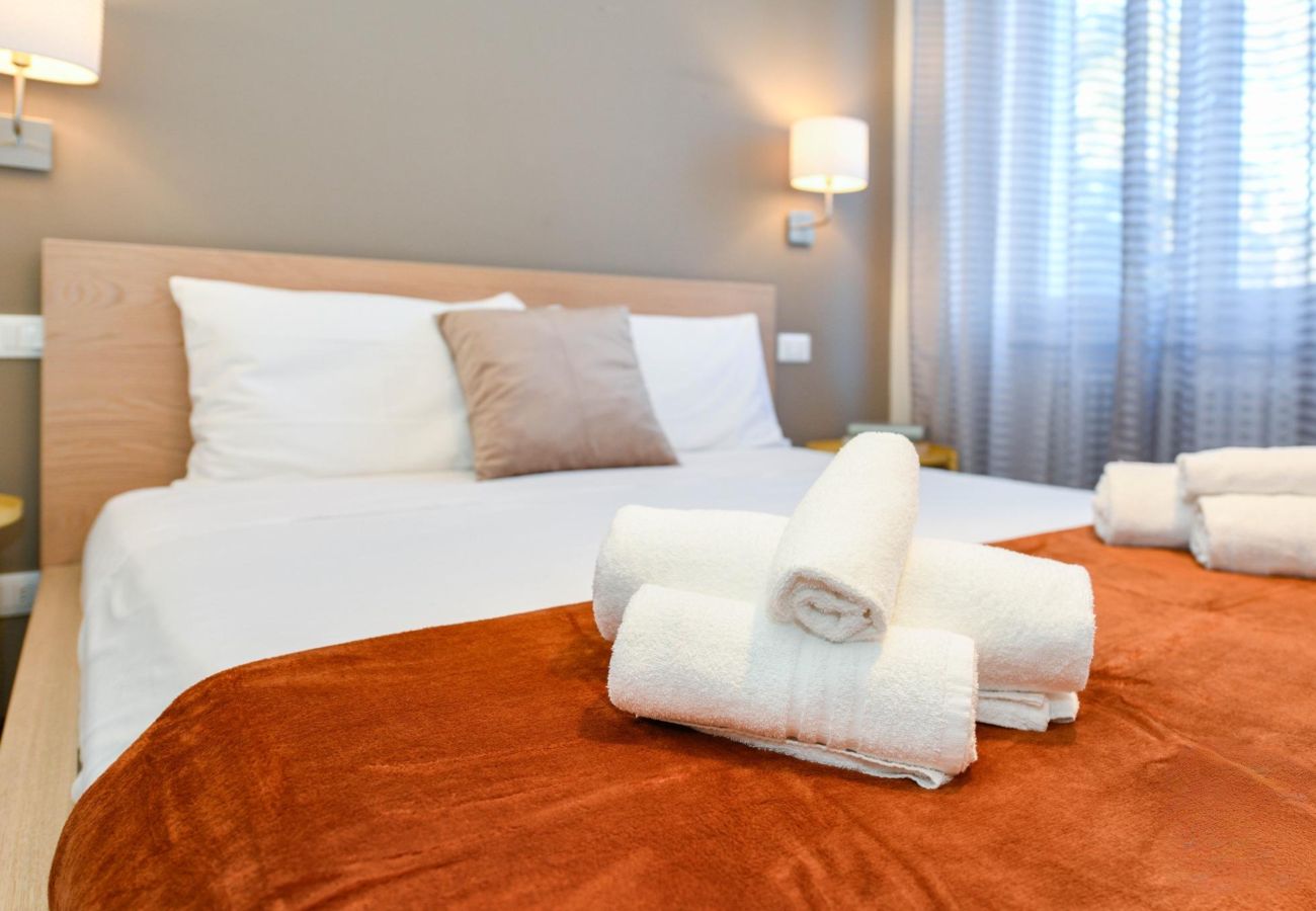 Ferienwohnung in Desenzano del Garda - Desenzanoloft A Casa di Sara 