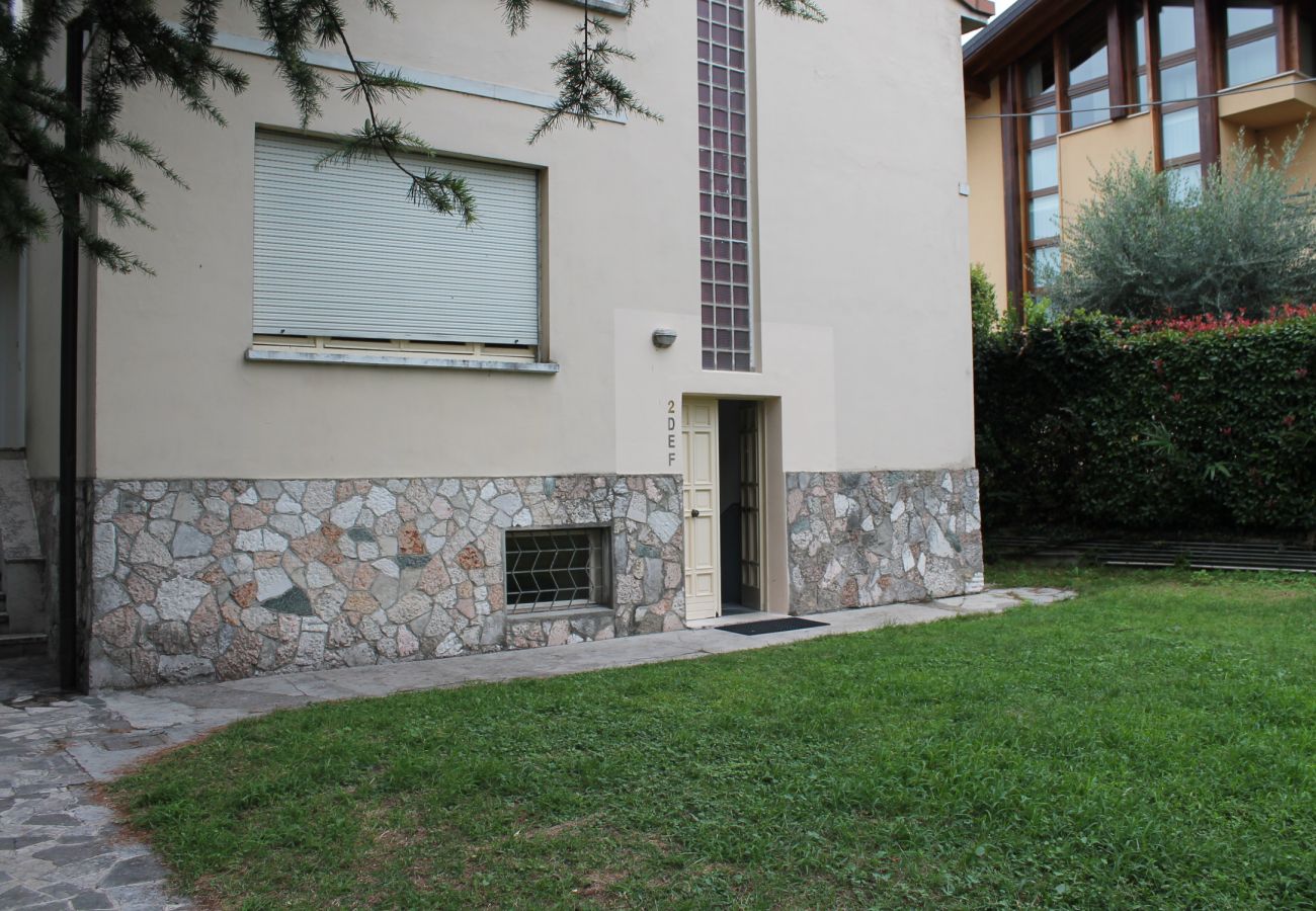Ferienwohnung in Desenzano del Garda - Desenzanoloft BARDOLINO 1 