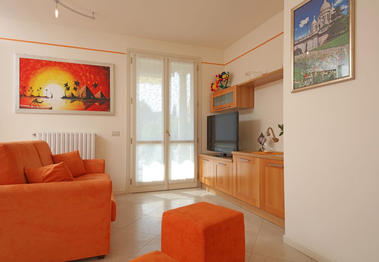 Ferienwohnung in Salò - Il Cedro - nah am Zantrum von Salò mit Pool