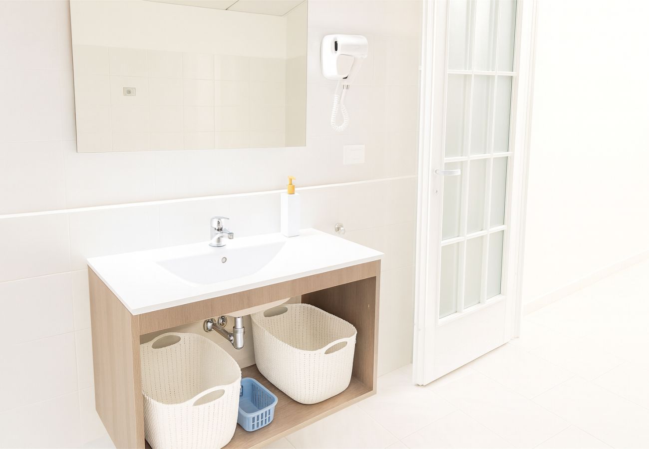 Ferienwohnung in Desenzano del Garda - Desenzanoloft BARDOLINO 3