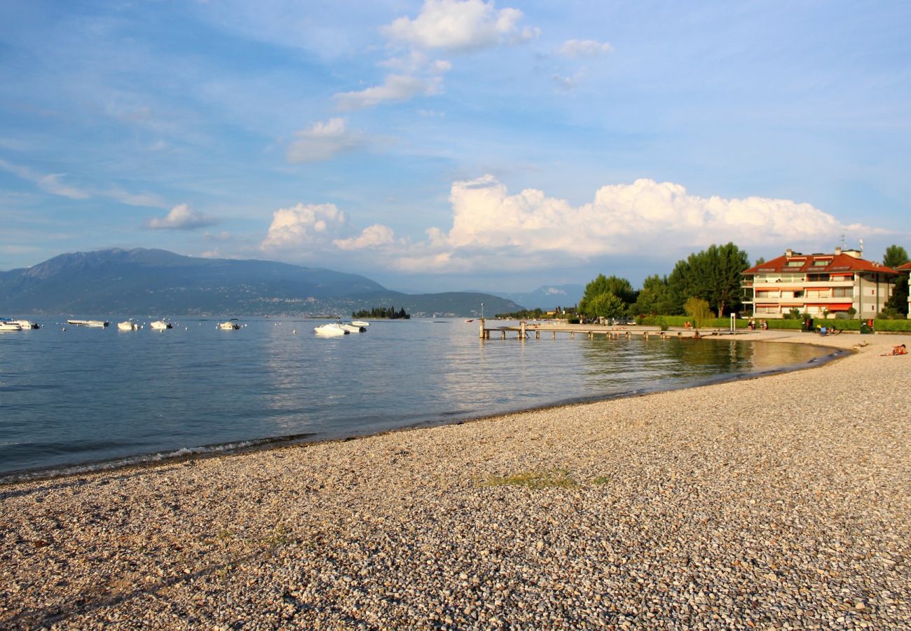 Ferienwohnung in Manerba del Garda - Sogno del Lago: direkt am Strand in Manerba del Garda