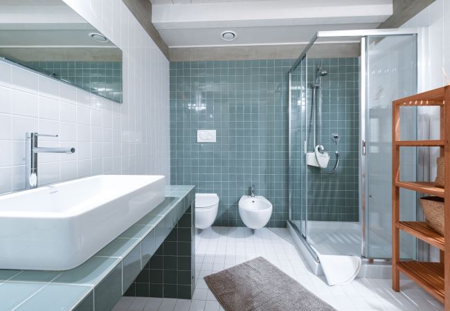 Villa in Gardone Riviera - Villa Magnolia a Lago - mit Seeblick Gardone Riviera Villa in Gardone Riviera - Villa Magnolia a Lago - mit Seeblick Gardone Riviera