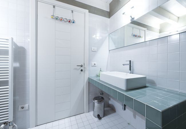 Villa in Gardone Riviera - Villa Magnolia a Lago - mit Seeblick Gardone Riviera Villa in Gardone Riviera - Villa Magnolia a Lago - mit Seeblick Gardone Riviera