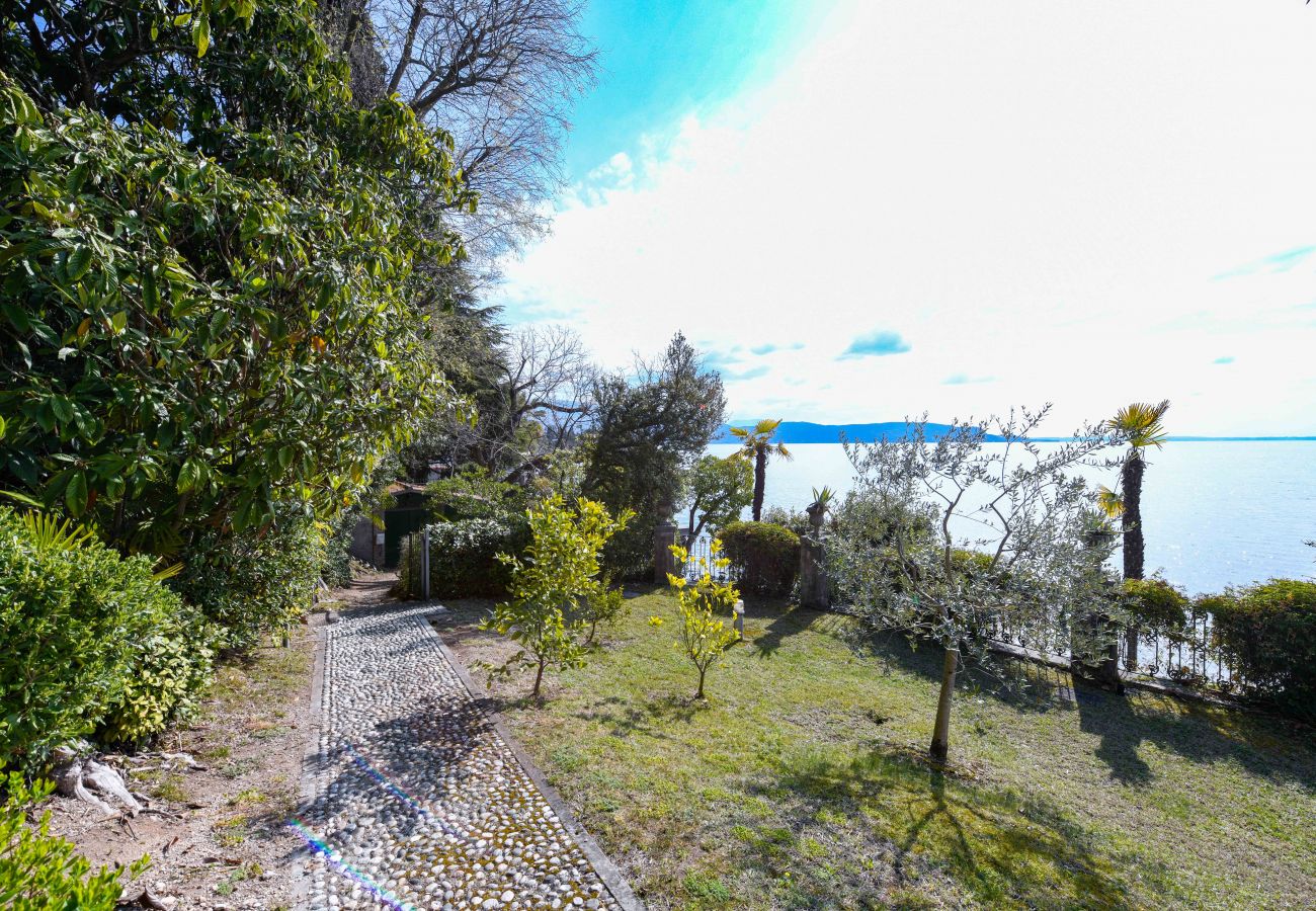 Villa in Gardone Riviera - Villa Magnolia a Lago - mit Seeblick Gardone Riviera