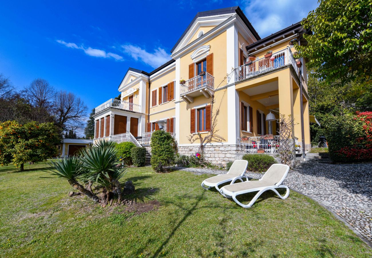 Villa in Gardone Riviera - Villa Magnolia a Lago - mit Seeblick Gardone Riviera