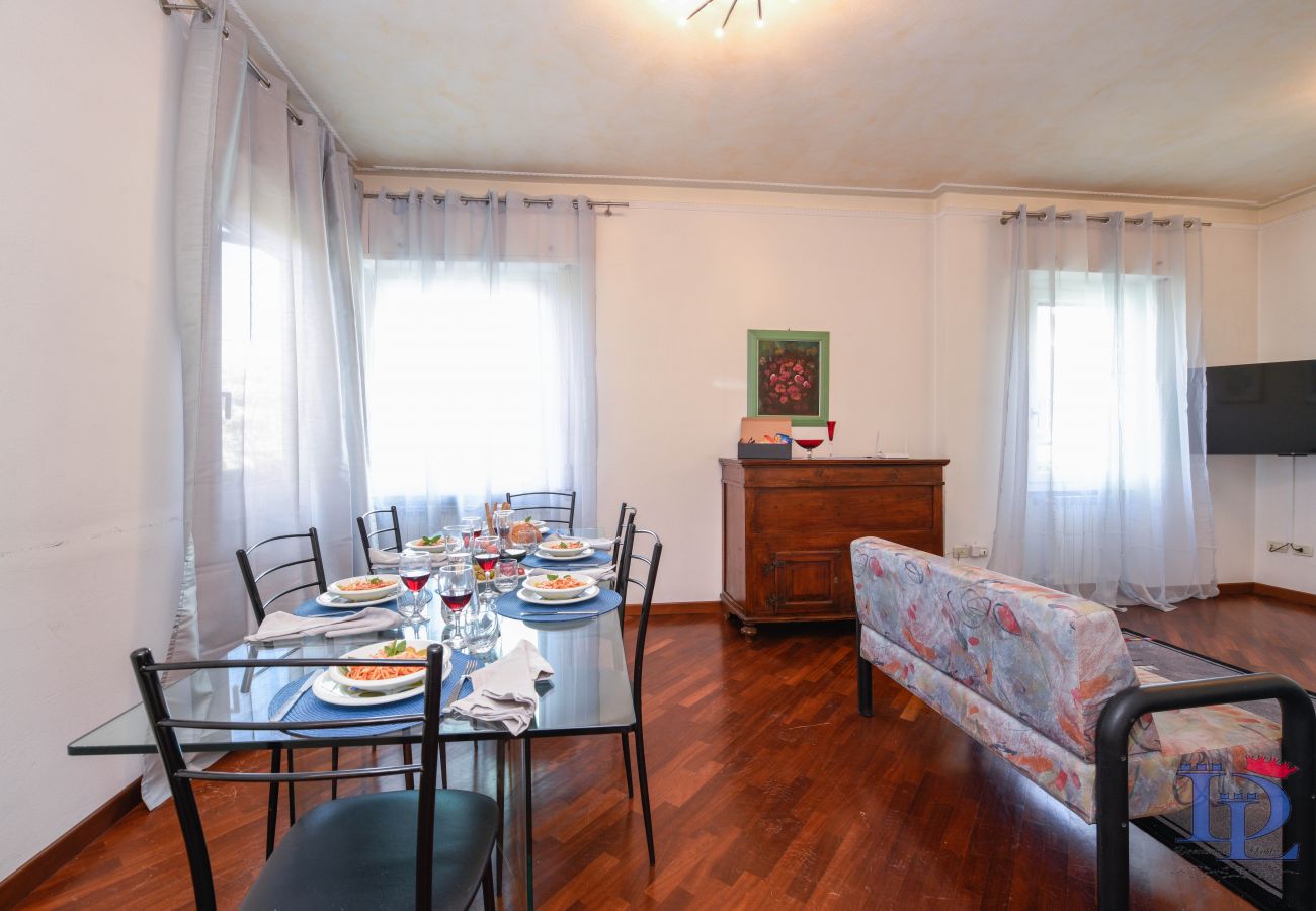 Villa in Desenzano del Garda - Desenzanoloft Villa Palm Garda Beach