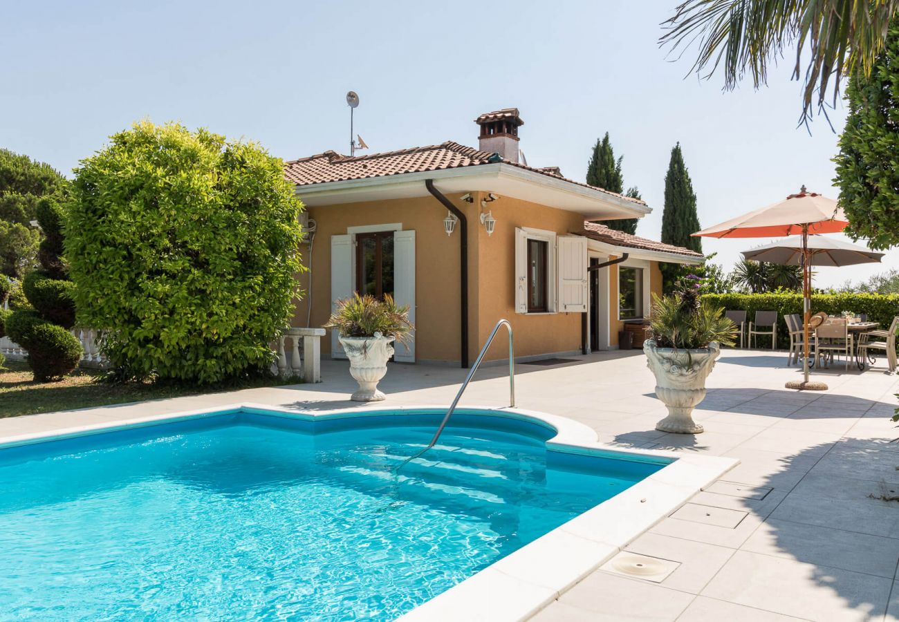 Villa in Moniga del Garda - villa Stefano in Moniga del Garda