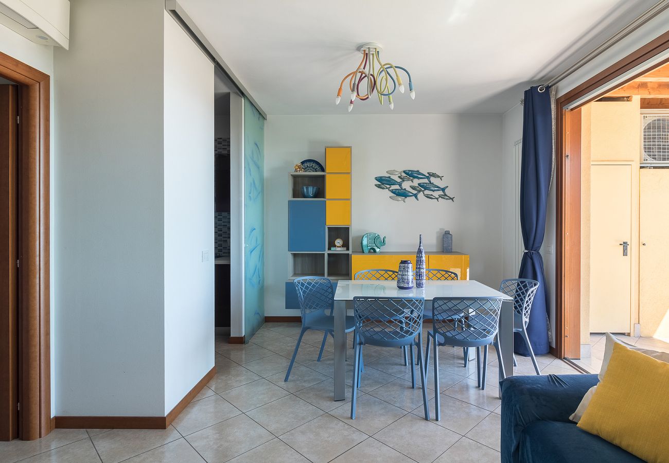 Ferienwohnung in Polpenazze del Garda - Pegaso: mit Balkon mit Seeblick, Pool und Garage
