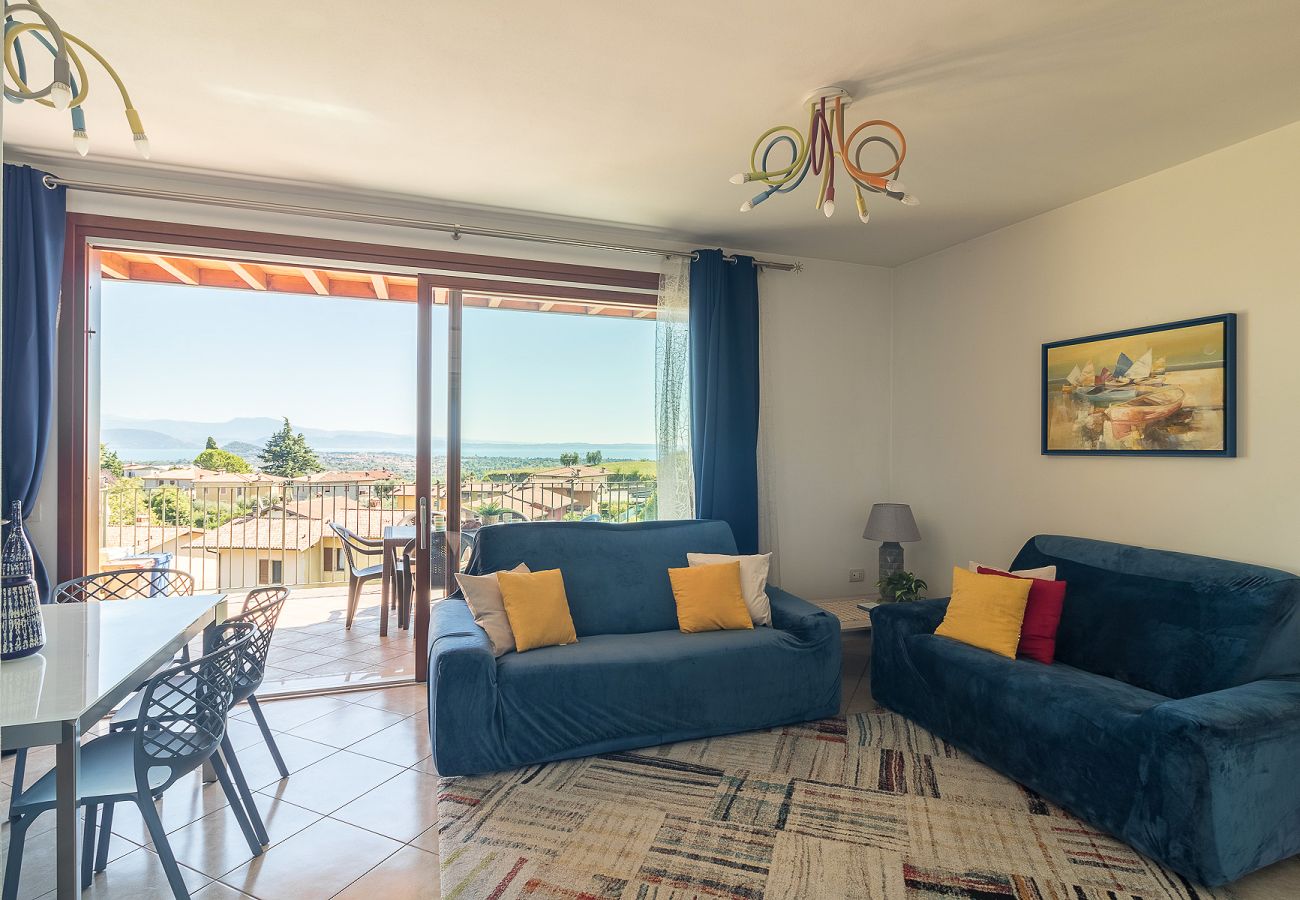 Ferienwohnung in Polpenazze del Garda - Pegaso: mit Balkon mit Seeblick, Pool und Garage