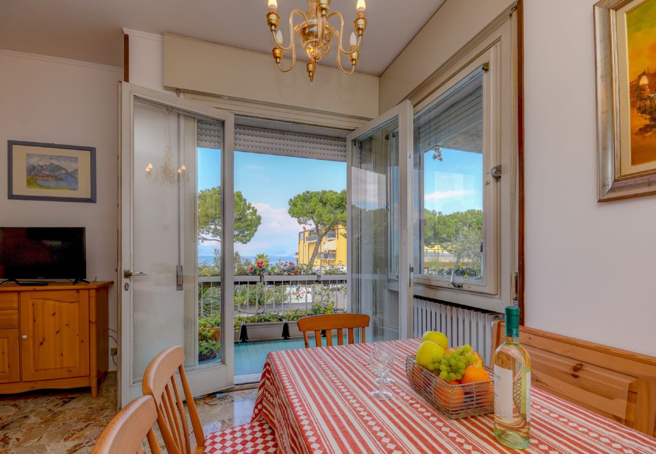 Ferienwohnung in Desenzano del Garda - Desenzanoloft Il Girasole del Lago