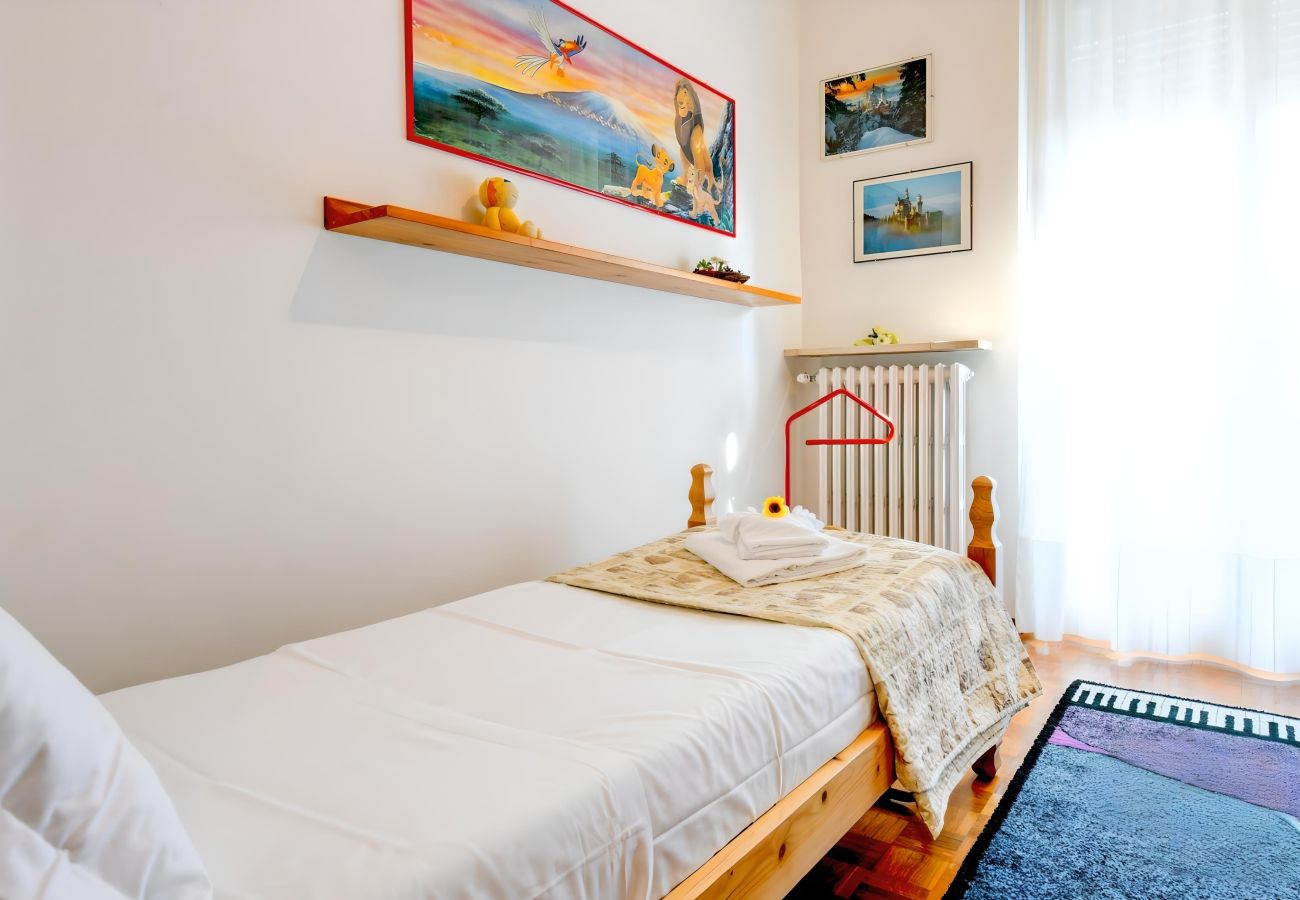 Ferienwohnung in Desenzano del Garda - Desenzanoloft Il Girasole del Lago