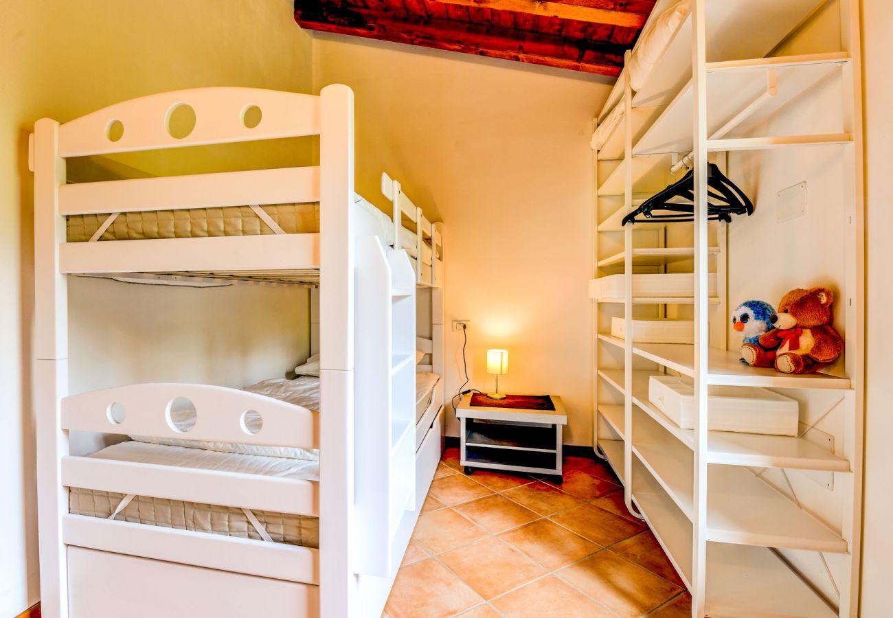 Stadthaus in Manerba del Garda - Casa Delisa: in schöner Anòage mit Pool und nicht weit vom Strand