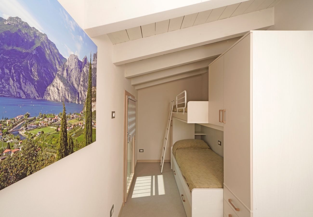 Ferienwohnung in Manerba del Garda - Gardaliva5. mit Seeblick in kleiner neuer Anlage nah am Strand