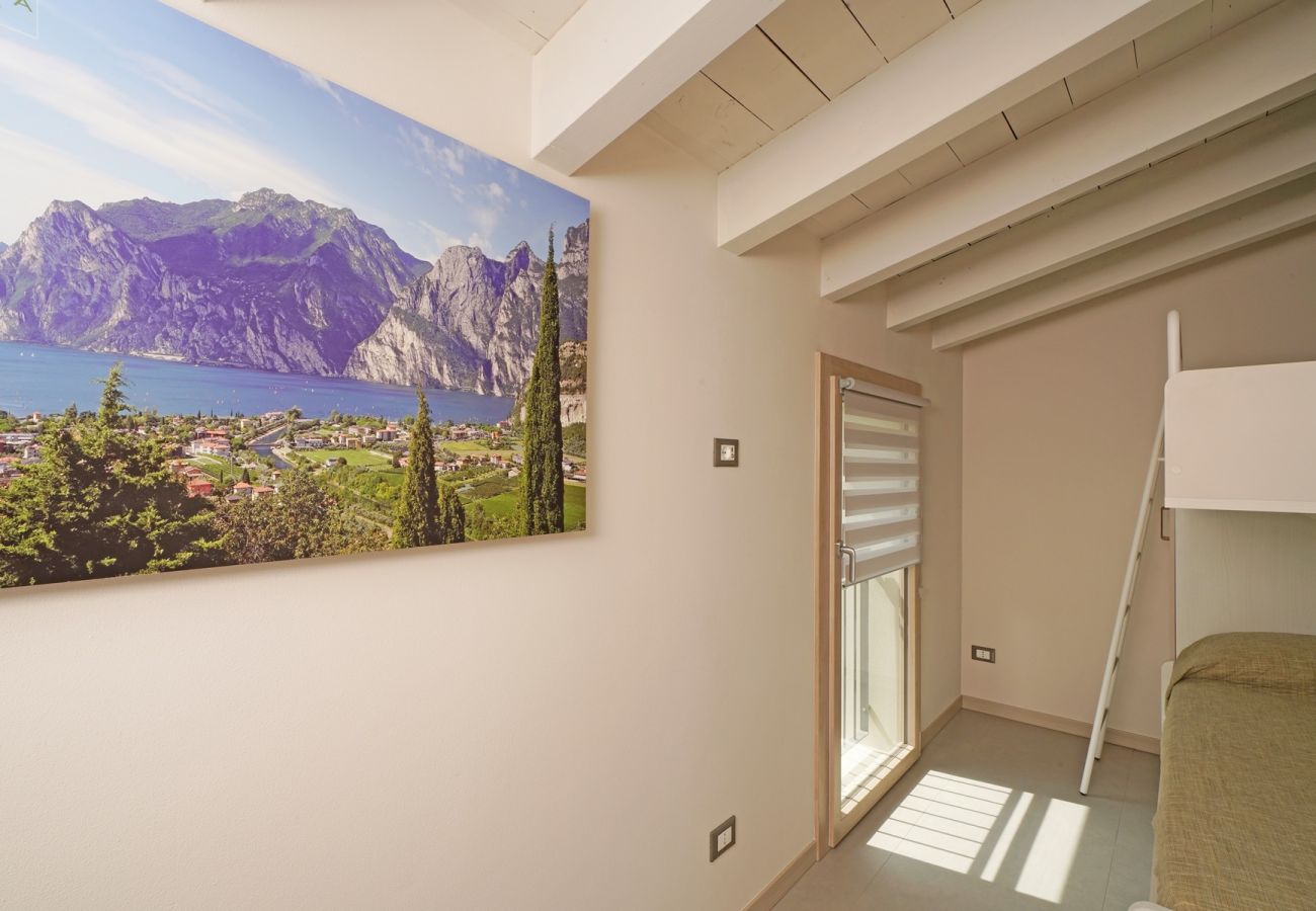 Ferienwohnung in Manerba del Garda - Gardaliva5. mit Seeblick in kleiner neuer Anlage nah am Strand