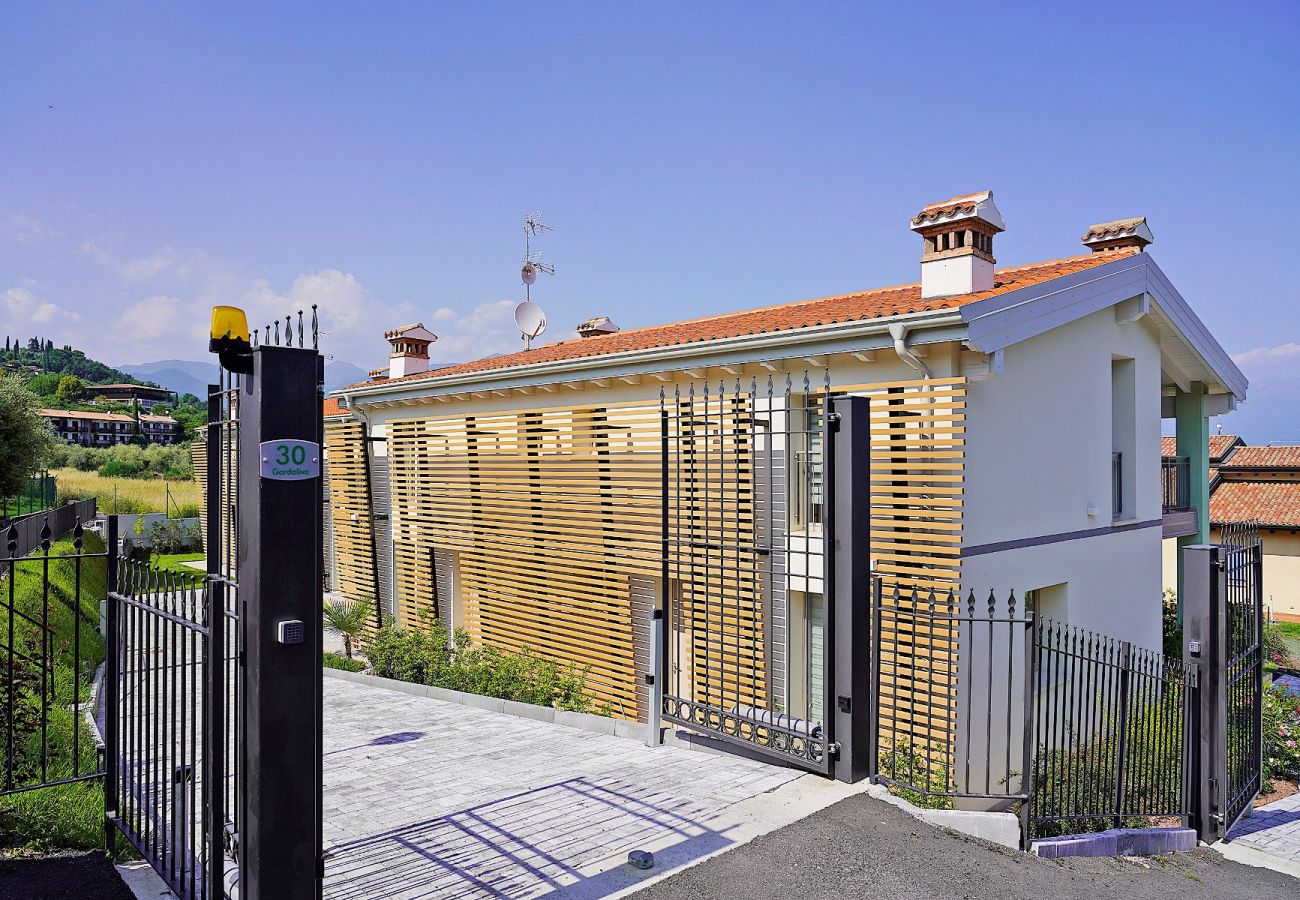 Ferienwohnung in Manerba del Garda - Gardaliva5. mit Seeblick in kleiner neuer Anlage nah am Strand