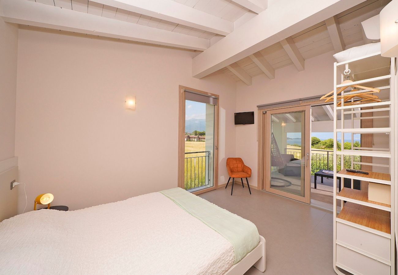 Ferienwohnung in Manerba del Garda - Gardaliva5. mit Seeblick in kleiner neuer Anlage nah am Strand