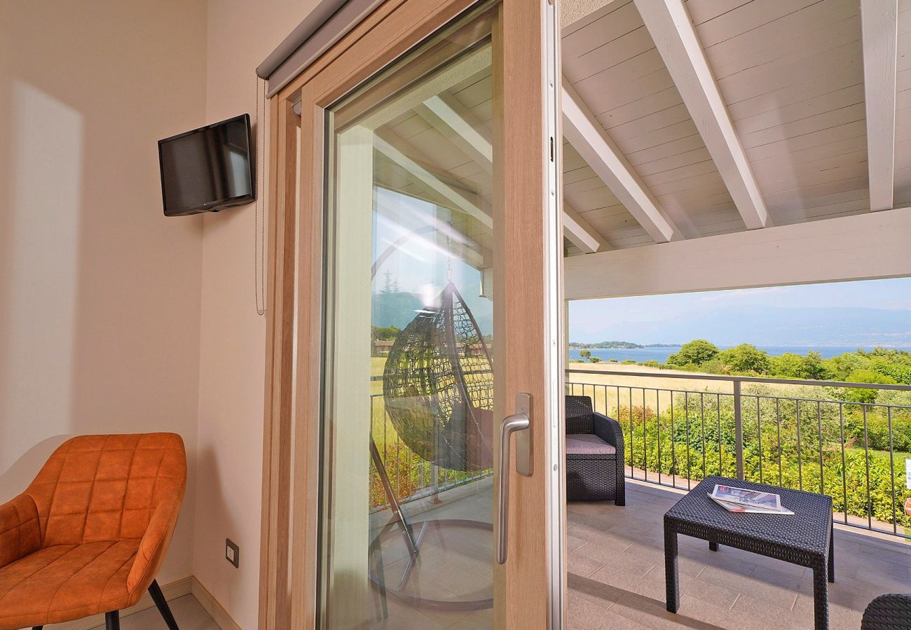 Ferienwohnung in Manerba del Garda - Gardaliva5. mit Seeblick in kleiner neuer Anlage nah am Strand