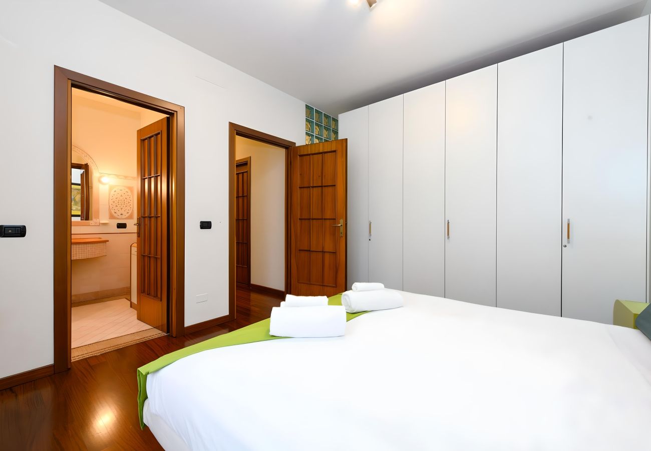 Ferienwohnung in Desenzano del Garda - Desenzanoloft Gardastar
