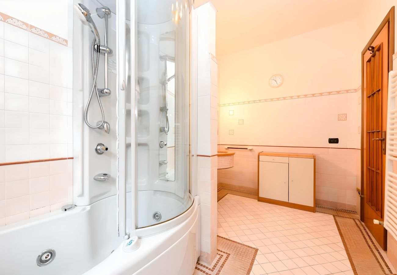 Ferienwohnung in Desenzano del Garda - Desenzanoloft Gardastar