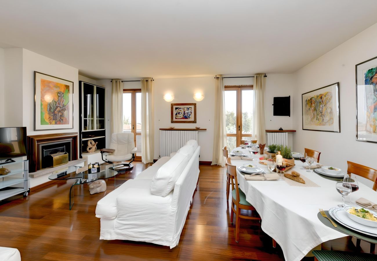 Ferienwohnung in Desenzano del Garda - Desenzanoloft Gardastar