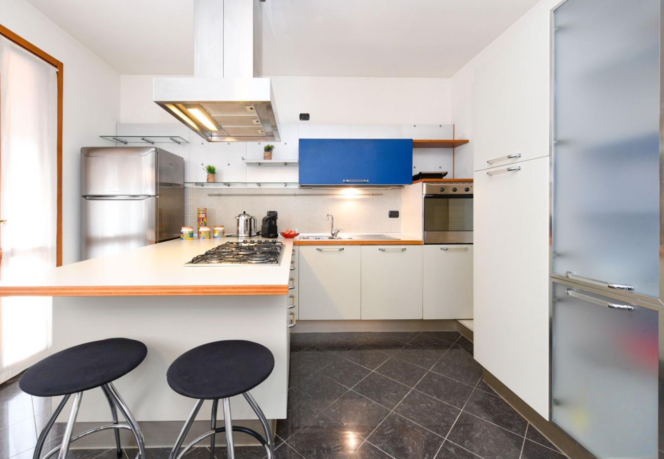 Ferienwohnung in Desenzano del Garda - Desenzanoloft Gardastar