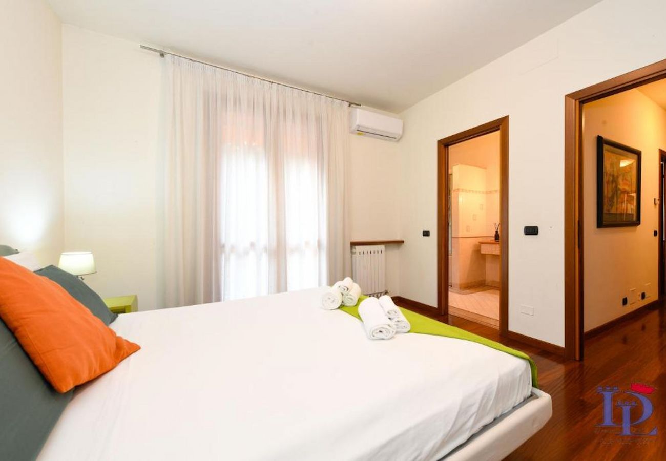 Ferienwohnung in Desenzano del Garda - Desenzanoloft Gardastar