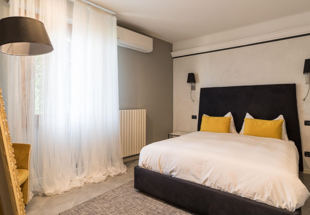 Ferienwohnung in Tignale - Rustico Minichèto -La Vigna: gepflegte Wohnung mit Balkon mit Seeblick