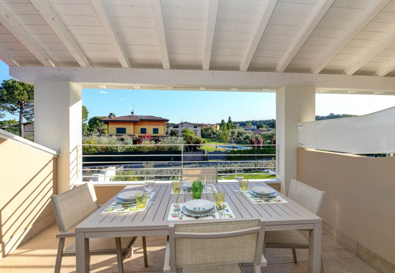 Ferienwohnung in Manerba del Garda -  Villa Meri Star: neue Eröffnung nur wenige Schritte vom Strand 