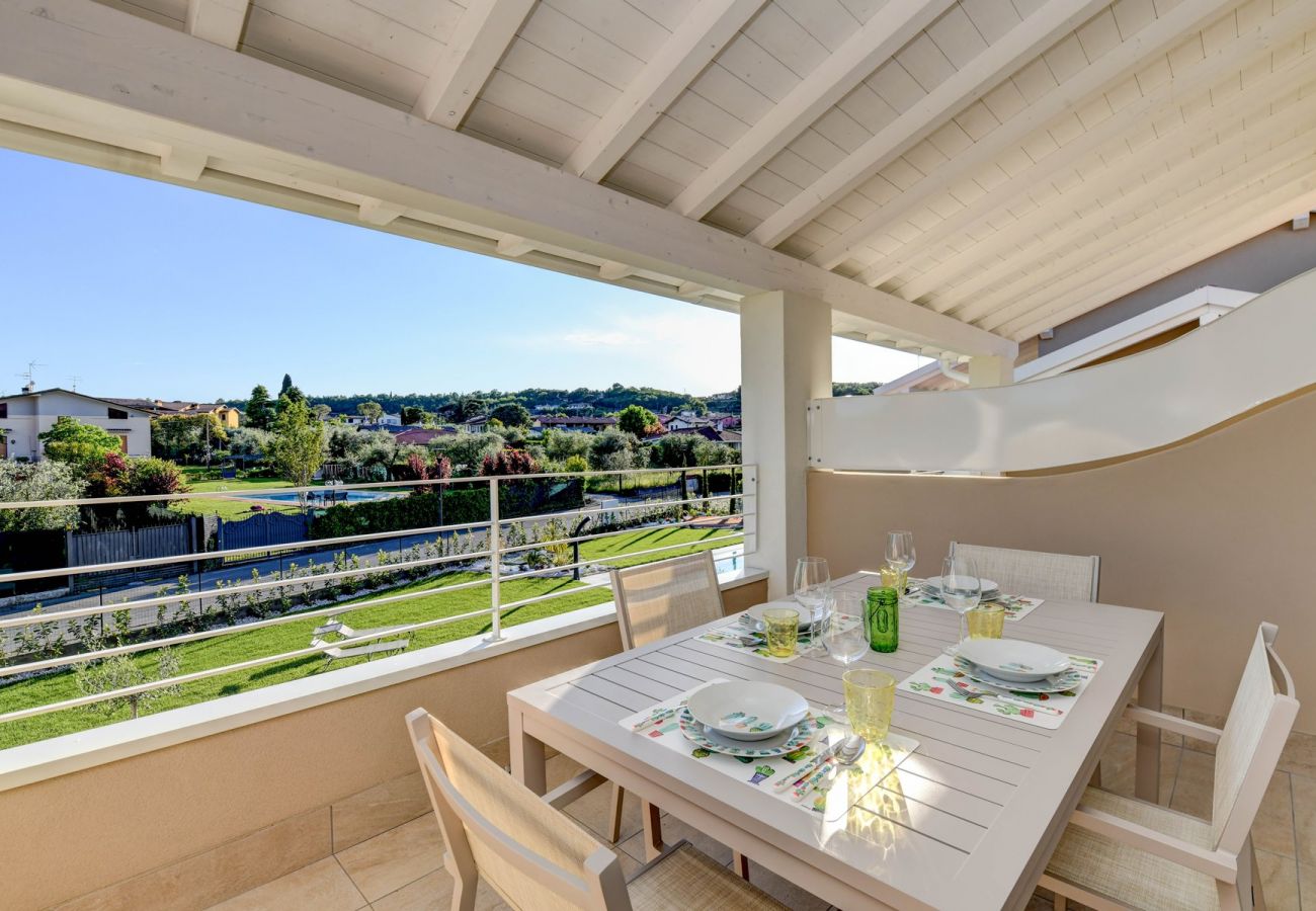 Ferienwohnung in Manerba del Garda -  Villa Meri Star: neue Eröffnung nur wenige Schritte vom Strand 
