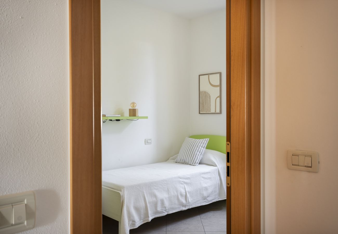 Ferienwohnung in Toscolano-Maderno - 8 Garden Vistalago, mit zwei Schalfzimmern