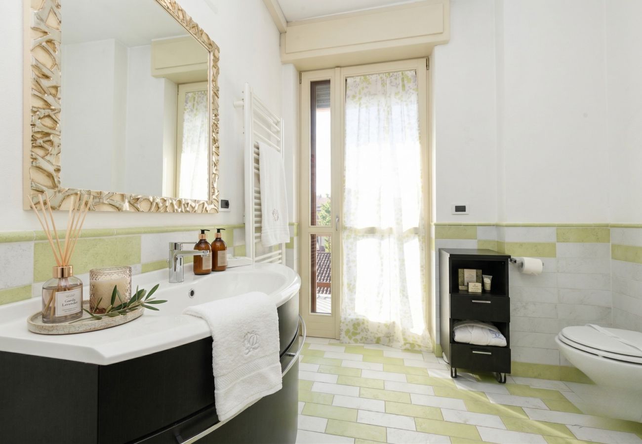 Ferienwohnung in Desenzano del Garda -  DesenzanoLoft Ciao Lago