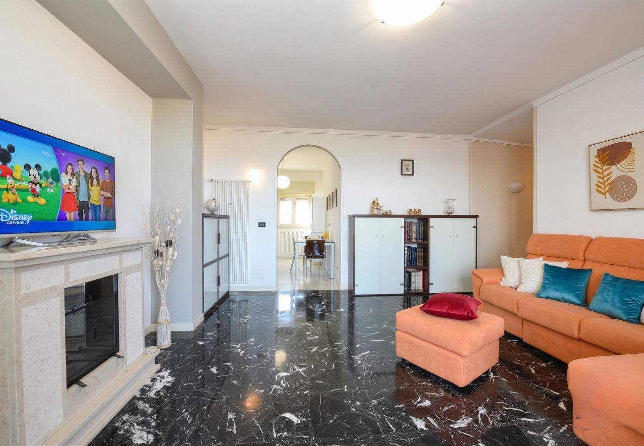 Ferienwohnung in Desenzano del Garda -  DesenzanoLoft Ciao Lago