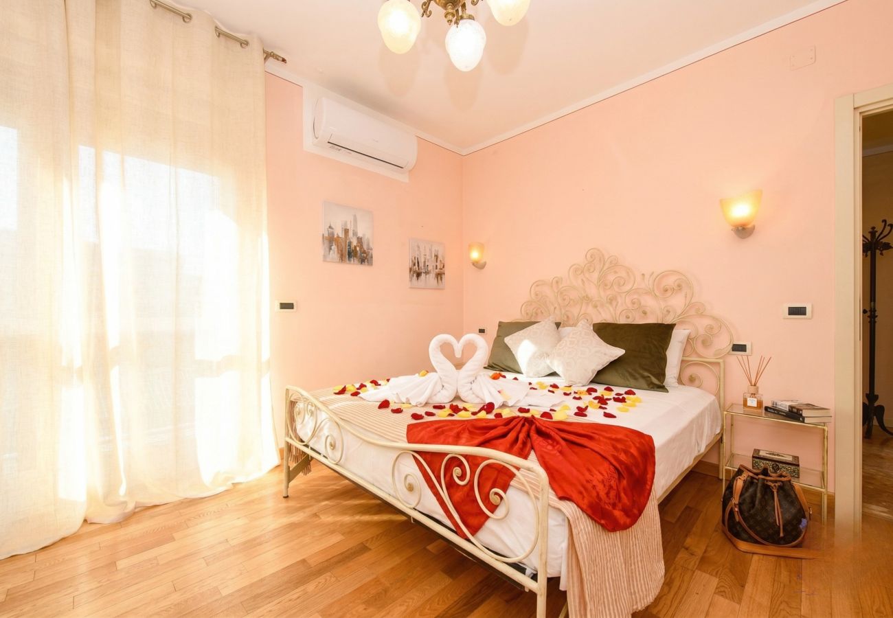 Ferienwohnung in Desenzano del Garda -  DesenzanoLoft Ciao Lago