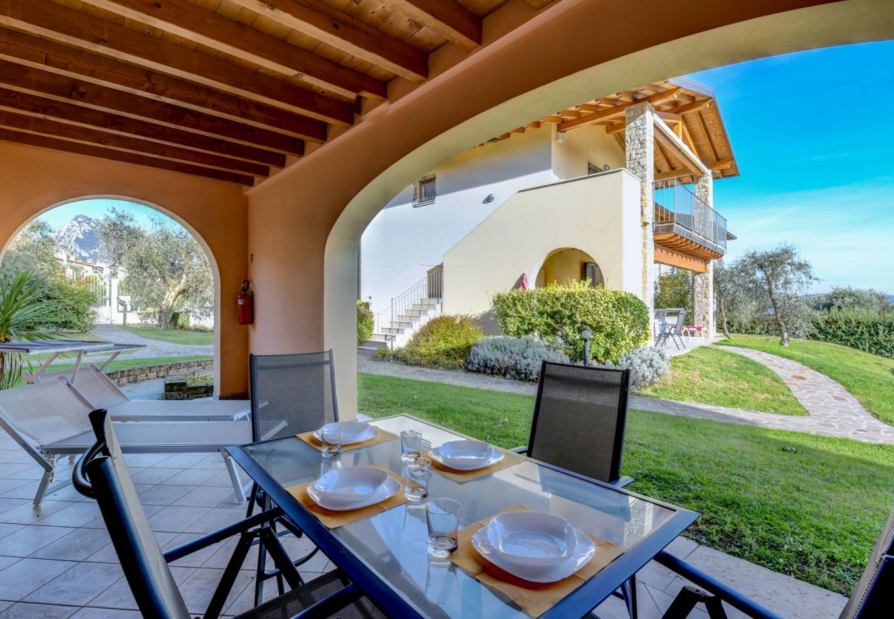 Ferienwohnung in Toscolano-Maderno - 7 Sunshine: mit Seeblick uns Pool