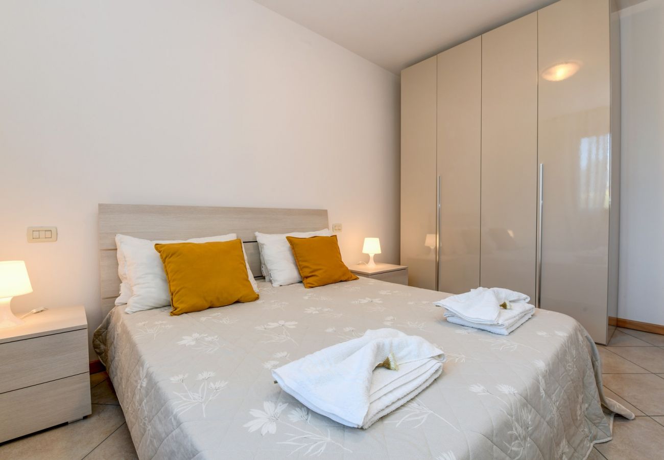 Ferienwohnung in Toscolano-Maderno - 7 Sunshine: mit Seeblick uns Pool