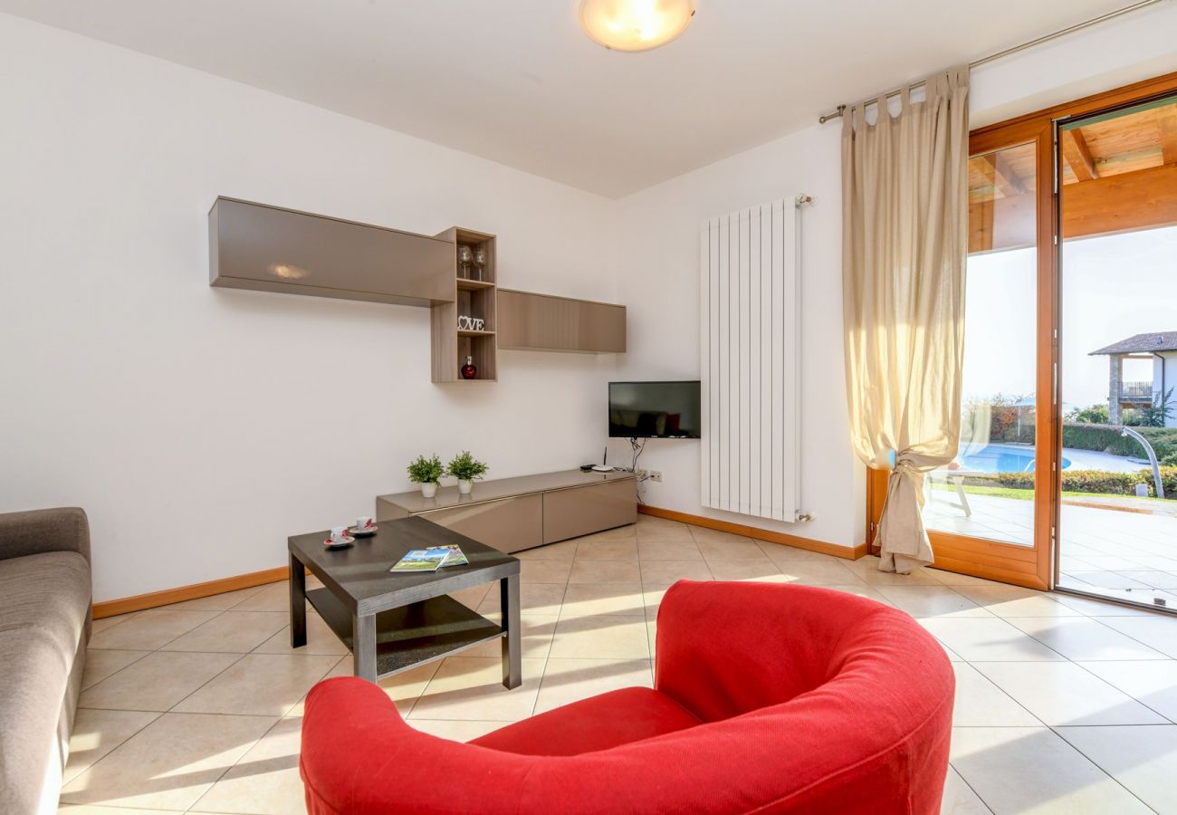 Ferienwohnung in Toscolano-Maderno - 7 Sunshine: mit Seeblick uns Pool