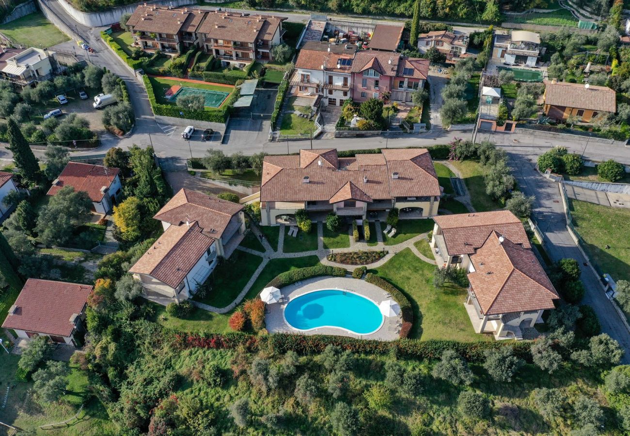 Ferienwohnung in Toscolano-Maderno - 7 Sunshine: mit Seeblick uns Pool