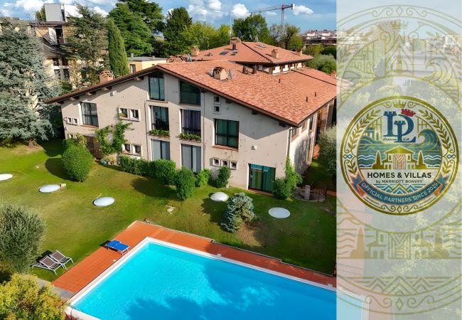 Ferienwohnung in Desenzano del Garda - Desenzanoloft Swarovski & Pool