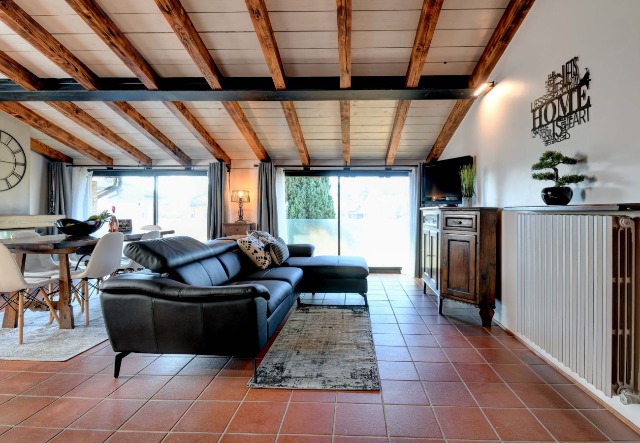 Ferienwohnung in Desenzano del Garda - Desenzanoloft Swarovski & Pool
