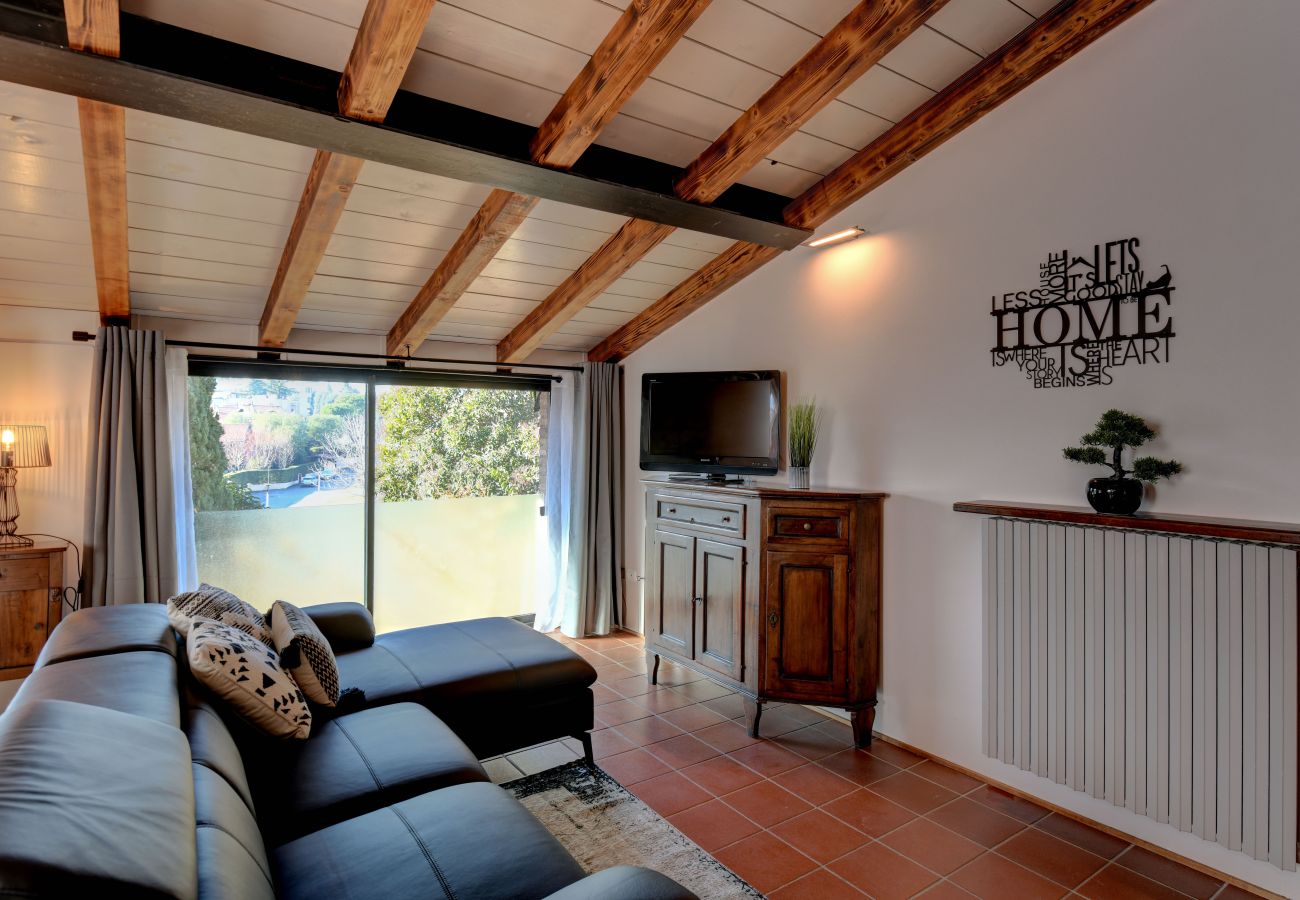 Ferienwohnung in Desenzano del Garda - Desenzanoloft Swarovski & Pool