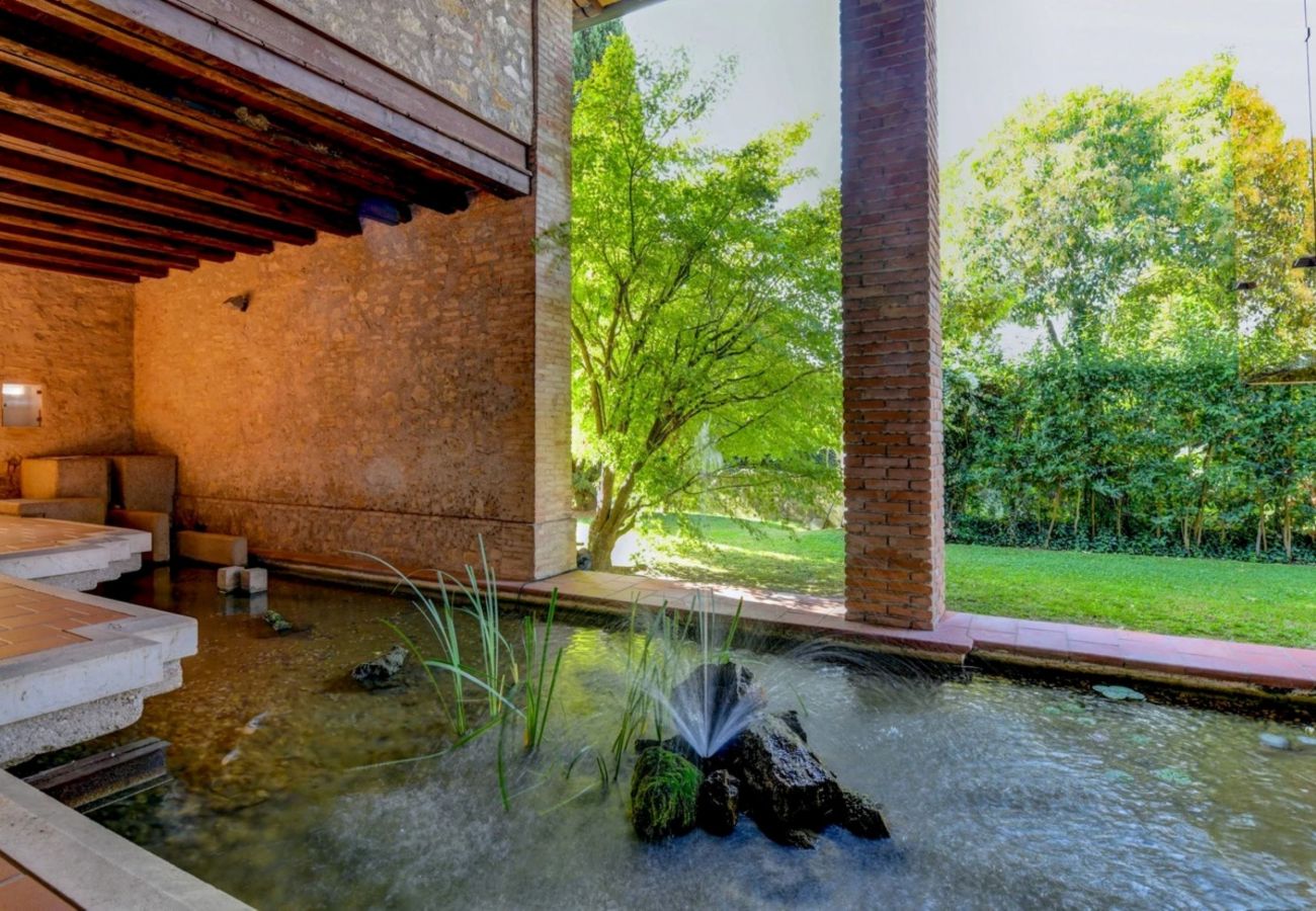 Ferienwohnung in Desenzano del Garda - Desenzanoloft Swarovski & Pool